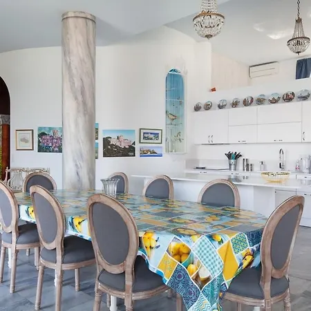 Villa Château Des - Five Stars House