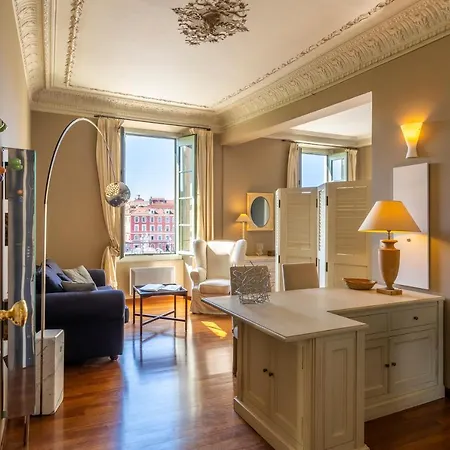 Apartment Renting - 13 Massena - Live A Dream Luxury Loft - Place Massena Nice