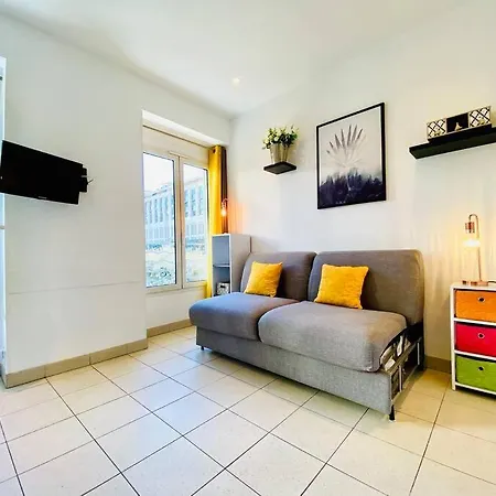 Studio N3 Matisse Centre Apartment