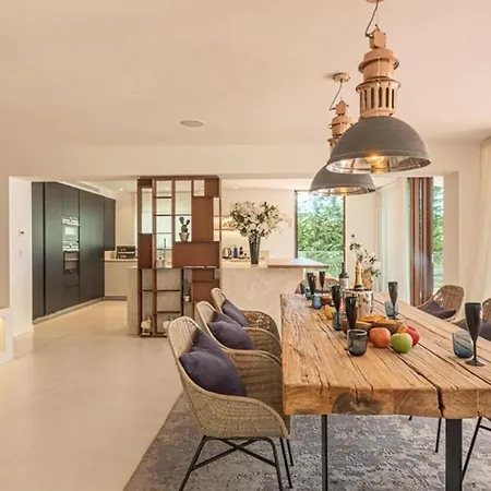 Apartment Family 240sqm Pool *