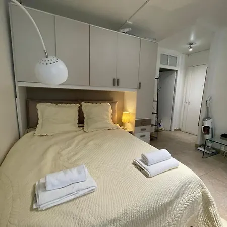 Apartment Assalit Center