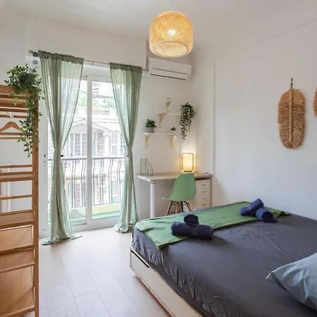 26 , La Riviera Appartement