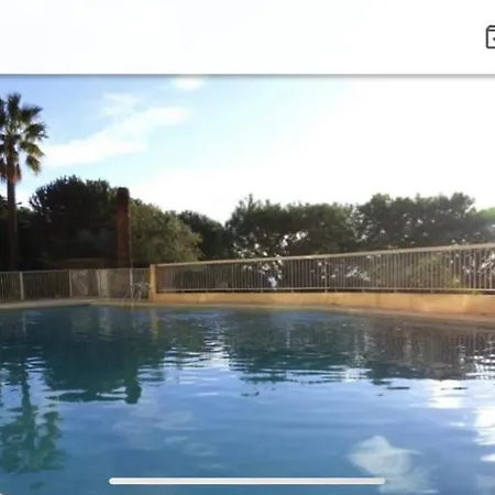 Superbe 2 Pieces Avec Vue Piscine Nice