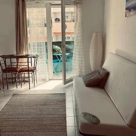Appartement Proche Plages / Nice