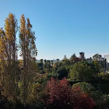 Séjour chez l'habitant Parc Phoenix *