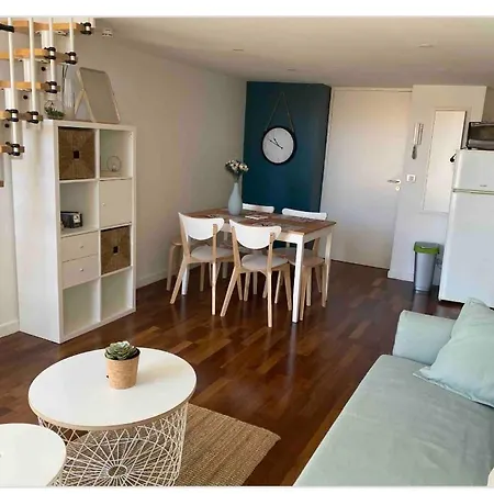 Apartment En Plein Coeur De Nice