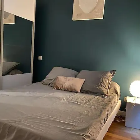 Apartment En Plein Coeur De *