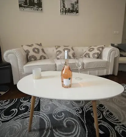 Prestige Designer Apartment, Super Appartement *