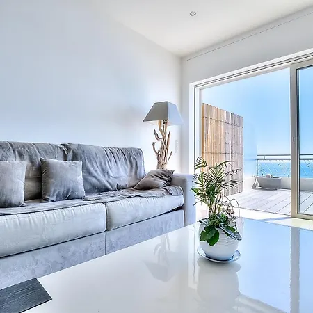 Apartment Le Florentina, Dernier Etage Avec Terrasse, Vue Sur La Baie Des Anges *
