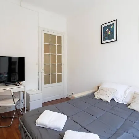 Apartment L33 Michelet 2bdr Balcony 15mins To Wifi Nice