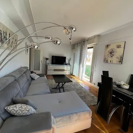 Apartment Charming Flat In Heart Of Nice