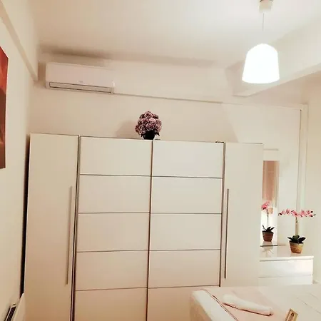 Cosy Plein Centre Apartment