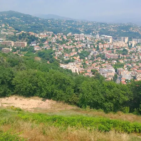 La Colline