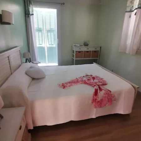 La Petite Niçoise Au Jacuzzi à 3 Min De La Villa *