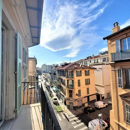 Nice, 2 Pieces, 4 Personnes - Fr-1-683-10 Apartment *
