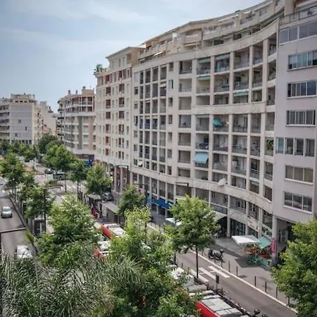Le Balcon De La Baie Des Anges Appartement *