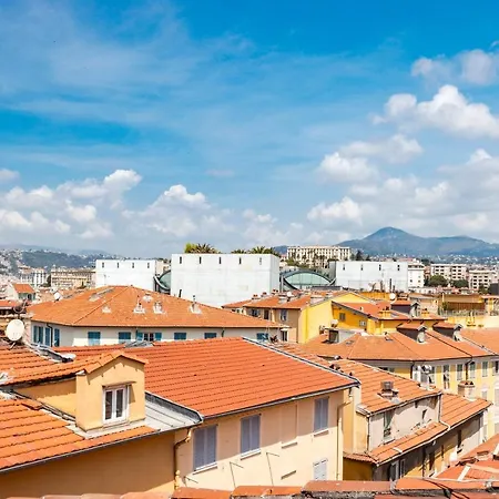 Apartment Renting - Neuve - Luxury Triplex Old Town Massena Garibaldi - 4 Bedroom - Ac