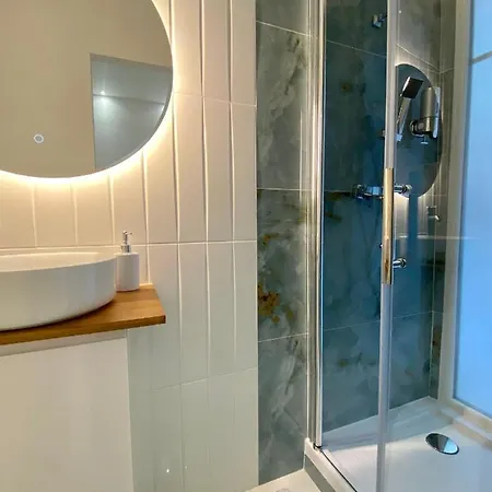 Hyper Centre - Air-conditioned - Quiet - Tramway - Equipped Kitchen - Wifi Appartement *