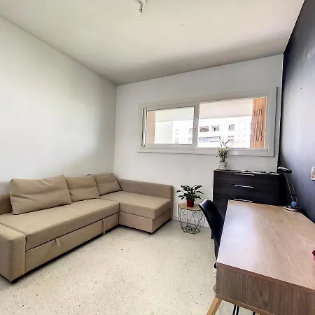 Appartement *confort, Vue Et Détente* *