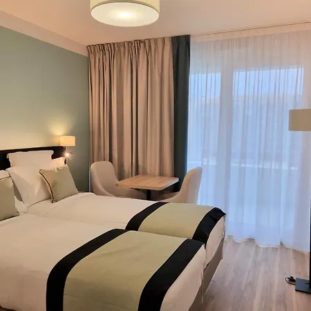 Residhome Aeroport 3* Nice
