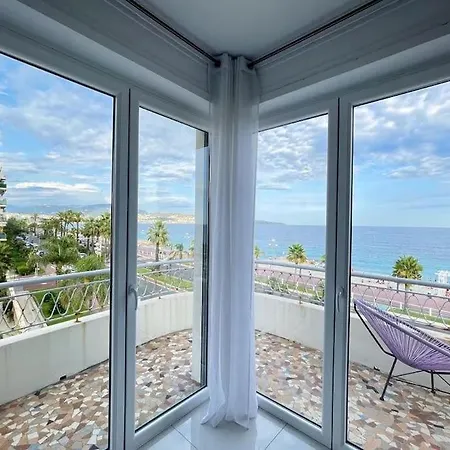 Front, Superbe Pour 4 Personnes Apartment Nice
