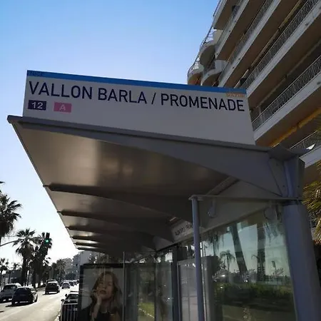 Apartment Front, Superbe Pour 4 Personnes Nice