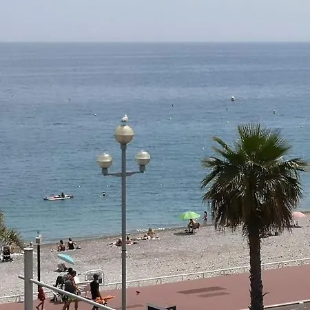 Apartment Front, Superbe Pour 4 Personnes *