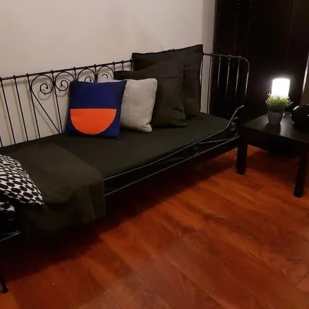 Apartment Superbe 3 Chambres + Salon 80m2 *
