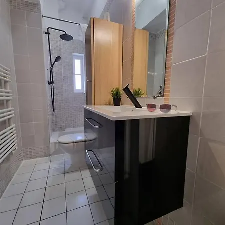 Apartment Superbe 3 Chambres + Salon 80m2 Nice