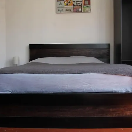 Superbe 3 Chambres + Salon 80m2 Apartment *