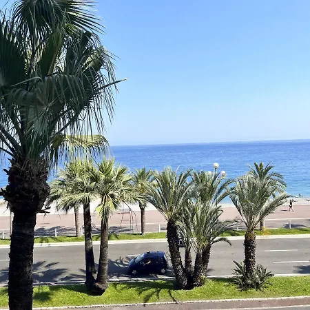 Appartement Promenade-des-anglais-front-sea Nice