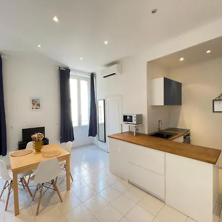 Appartement Renting - Grimaldi - Place Heart Of Golden Square - Ac - Fully Equipped