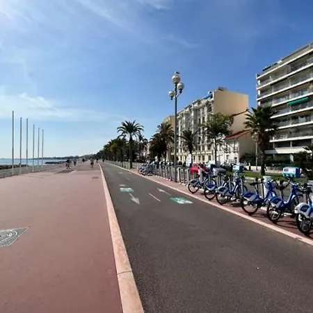 Appartement Jardin Sur La Promenade Des