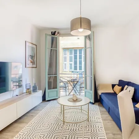 Apartment #44 Staywiz Us -1 Bdr Flat Cap Ac Balcony 5mins Walk To