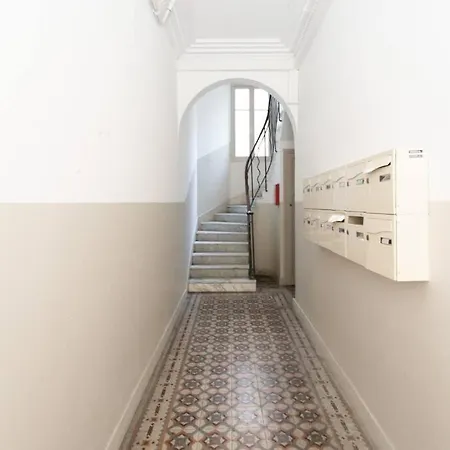 Apartment #44 Staywiz Us -1 Bdr Flat Cap Ac Balcony 5mins Walk To *