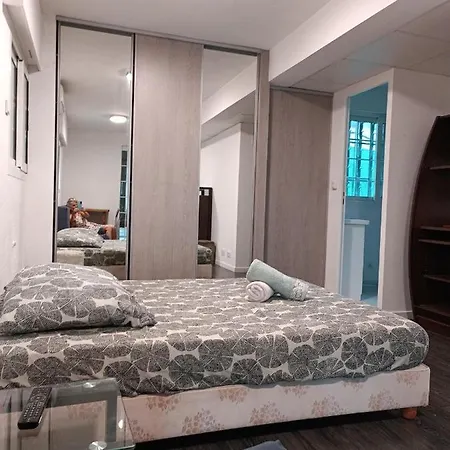 Hotel Sejourner A ,en Maison Familiale Ou En Studio ! 3*