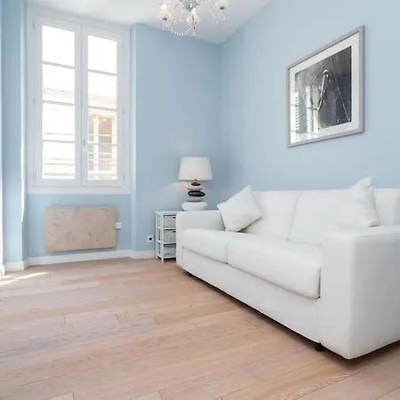 Apartment Superb - 2min To *