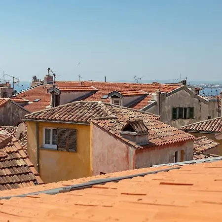 #49 Staywiz Us -perfect Location Saleya Old Town 2mins To Sea Ac Apartment *
