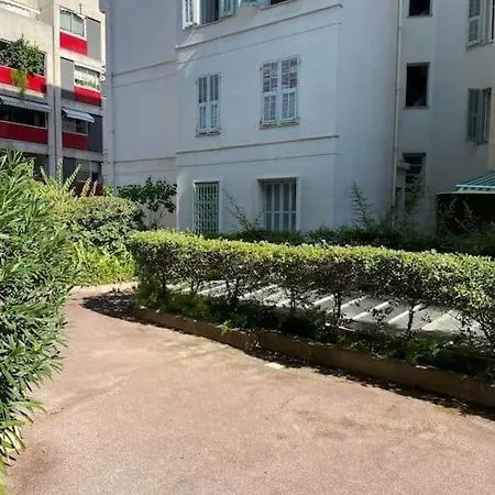 Appartement Joli Et Lumineux Proche Et Centre Nice