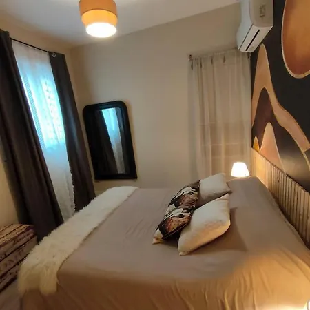 L’orient Express Joli 2 Pièces Fonctionnel Appartement