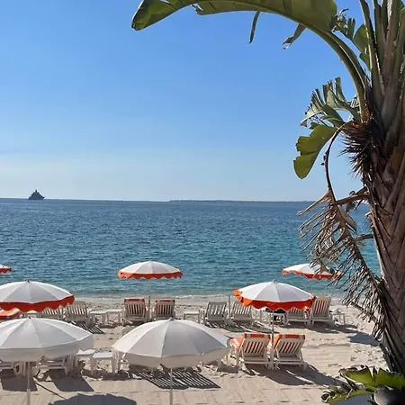 Romantic Place Close To The Sea *