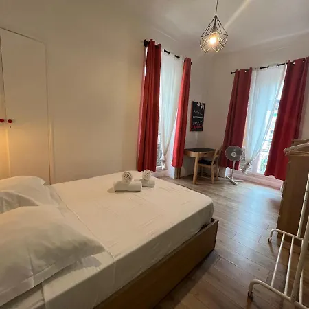 Hotel Chez Bastien *