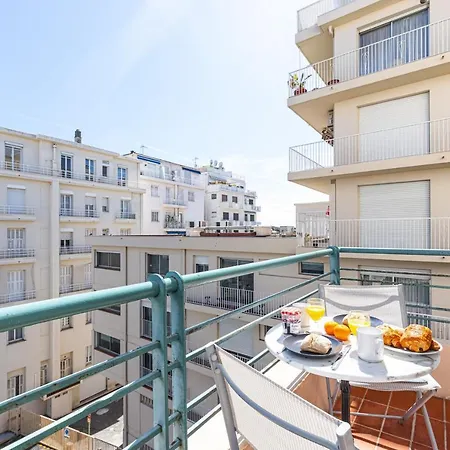 The Place To Be In Appartement *