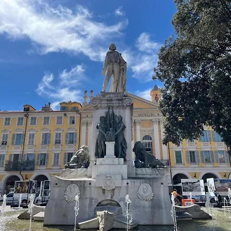 Apartment Old Town Place Rossetti Themed 2br Full Air Conditioning *
