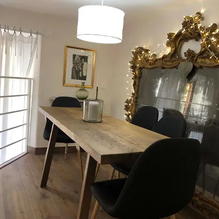 Apartment Petit Palace In Old Nice