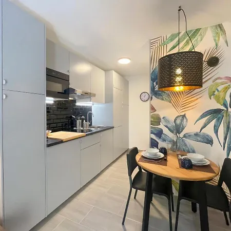 Victoria 2 Pers Parcheggio Ac Wifi Appartement