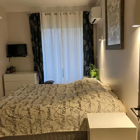 Chez Particulier Homestay *
