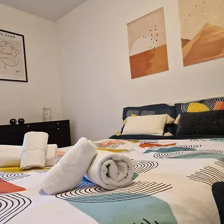 Aera Apartment