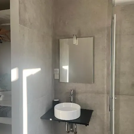 Chambre Double Avec Salle De Bain Privative En Plein Coeur De Nice Nice