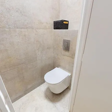Cosy 2 Bedroom Near Port Appartement Nice